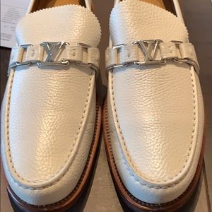 Louis Vuitton Loafers w/receipt and box